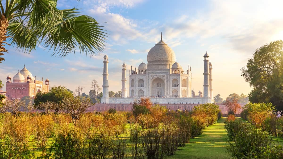 Taj-Mahal-Agra-Intia.jpg