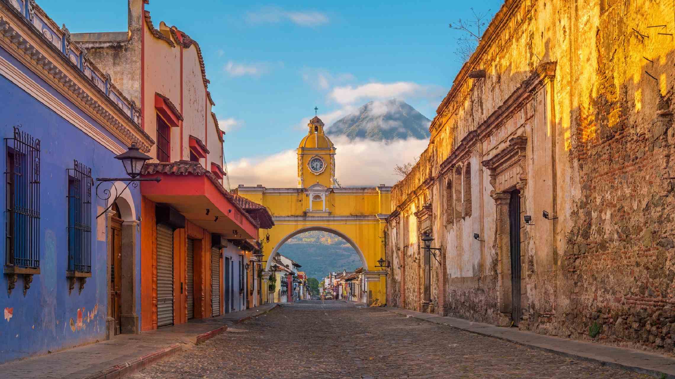 Antigua-Guatemala-1920x1080.jpg
