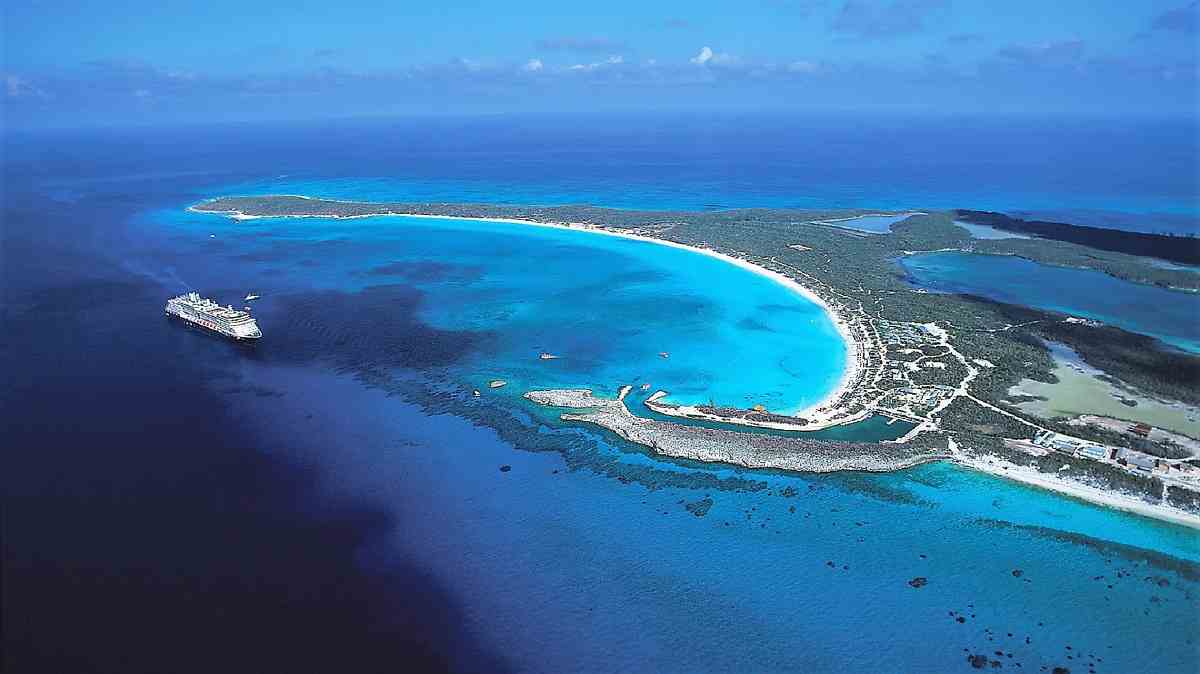 Half-Moon-Cay-©-Holland-America-Line.jpg