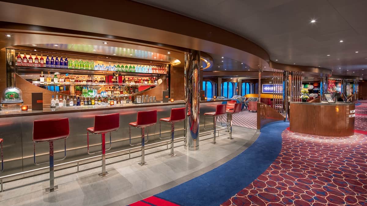 Rotterdam Ocean Bar (c)HollandAmericaLine