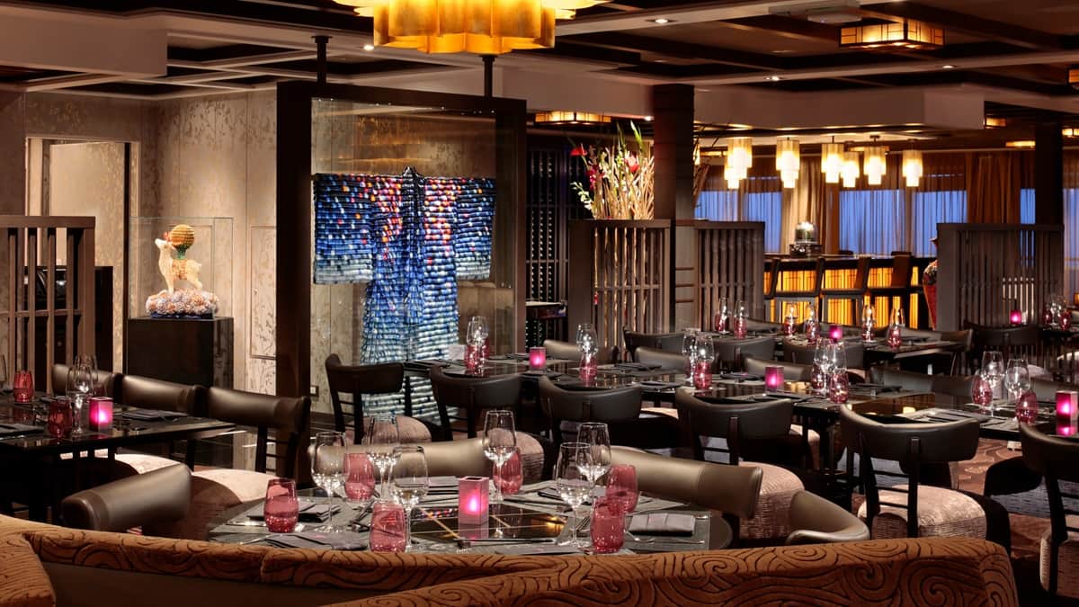 Rotterdam Tamarind (c)HollandAmericaLine
