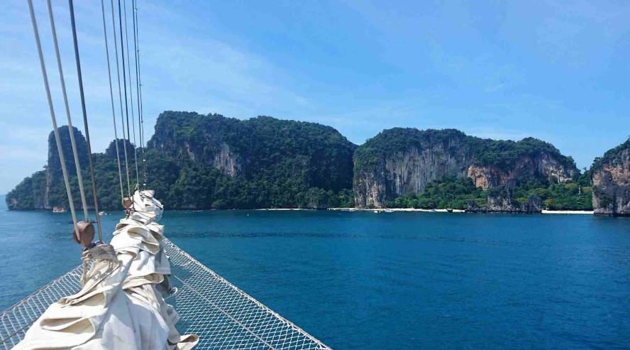 Star Clipper Koh Hongin edustalla Thaimaa © StarClippers