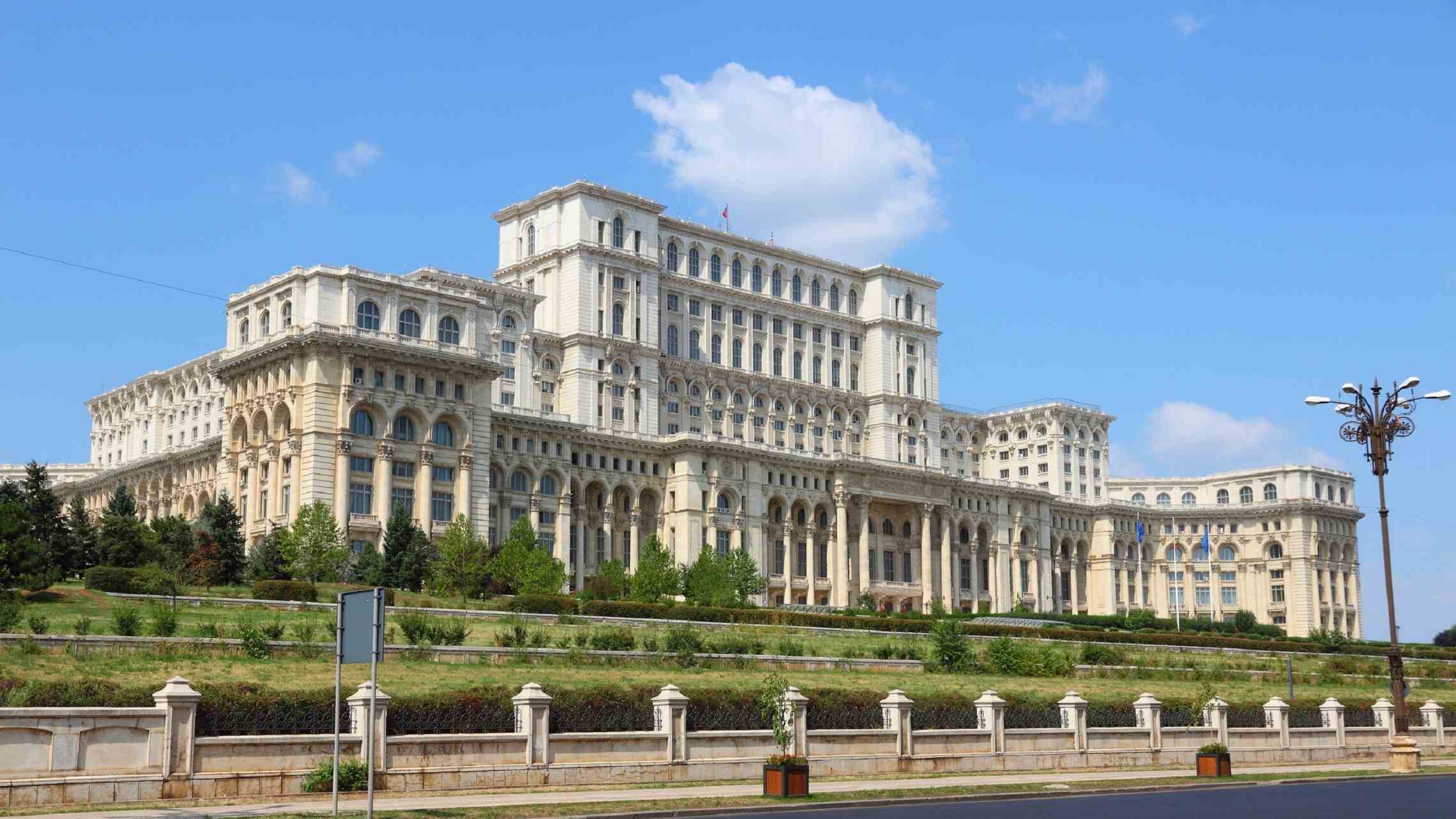 Bukarestin parlamenttitalo Romania