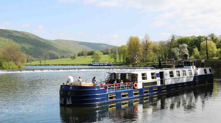 Jeanine ulkokuva Burgundy CroisiEurope©