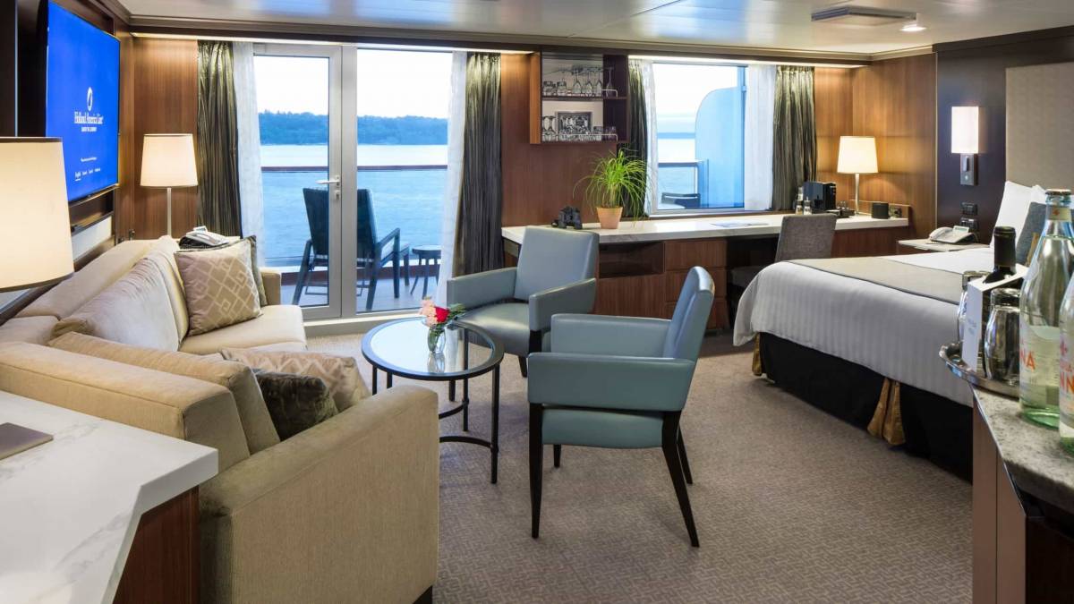 Neptune Suite Nieuw Amsterdam ©Holland America Line