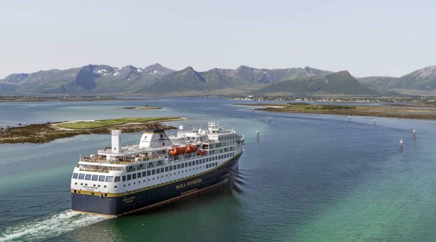 Havila Voyages laiva postireitilla ©Havila Kystruten Marius Beck Dahle 09