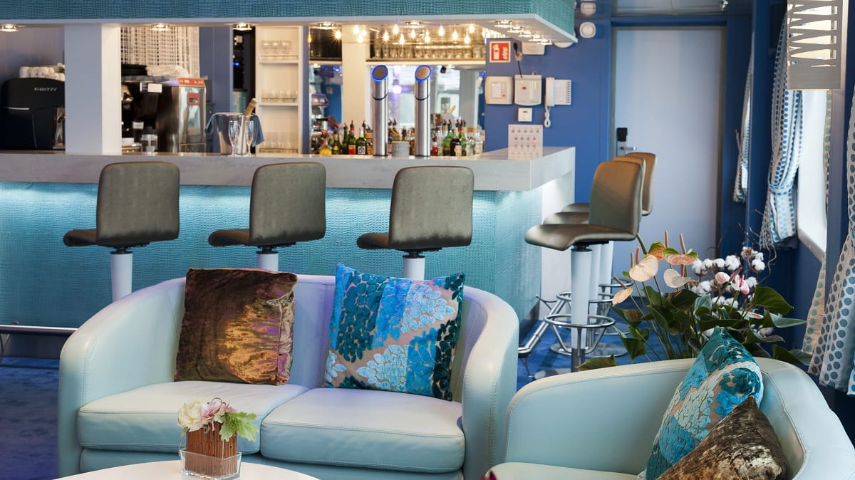 Salon Bar Gyrano De Bergerac CroisiEurope ©Gregory Gerault
