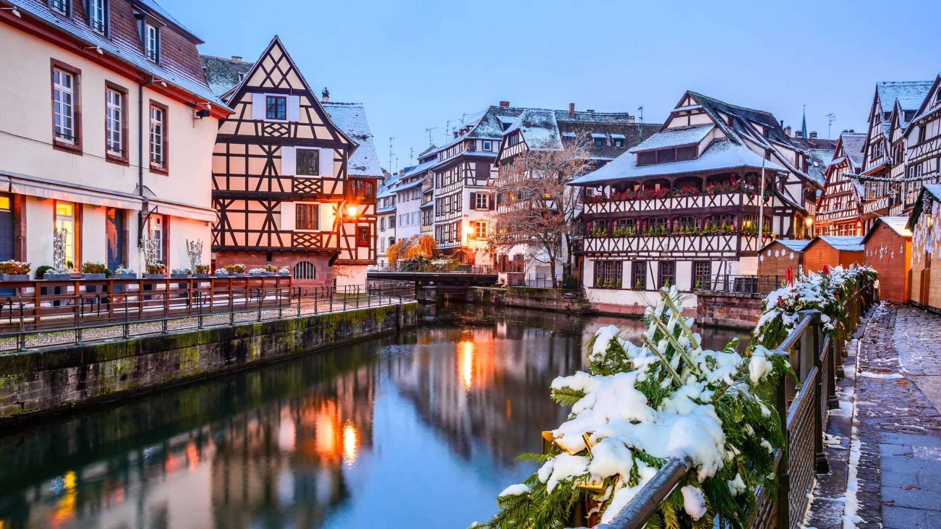 Petite France Strasbourg Ranska talvella