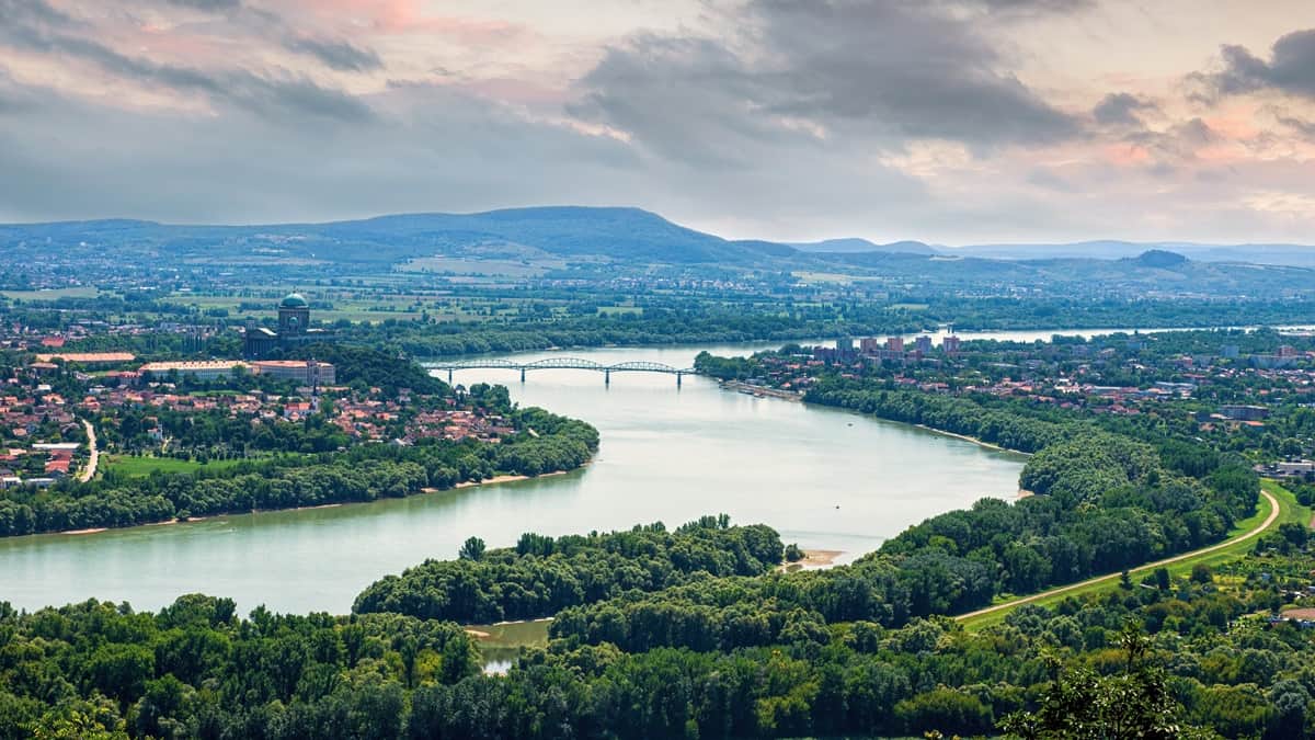 Tonava esztergom unkari
