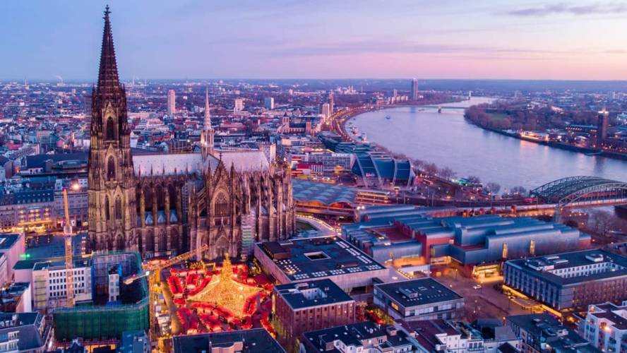 Koln ja joulumarkkinat, Reinjoki (2) Koln ja joulumarkkinat, Reinjoki (2)