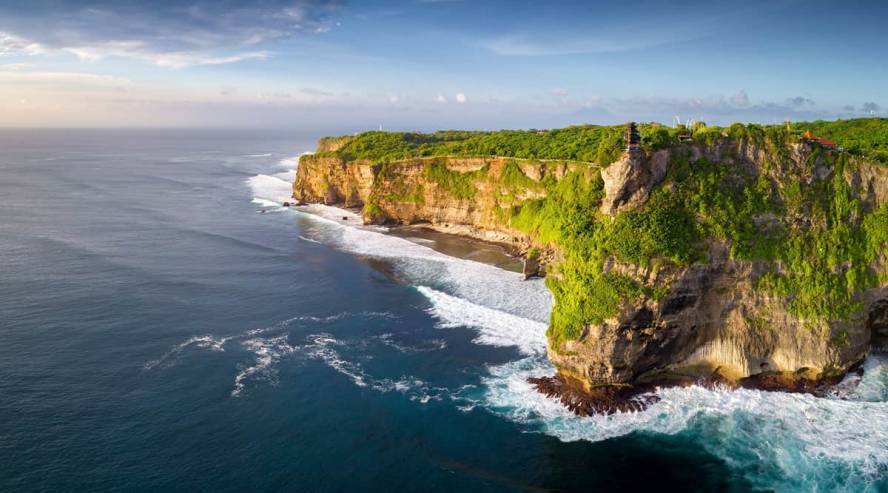 Uluwatun temppeli Bali Indonesia