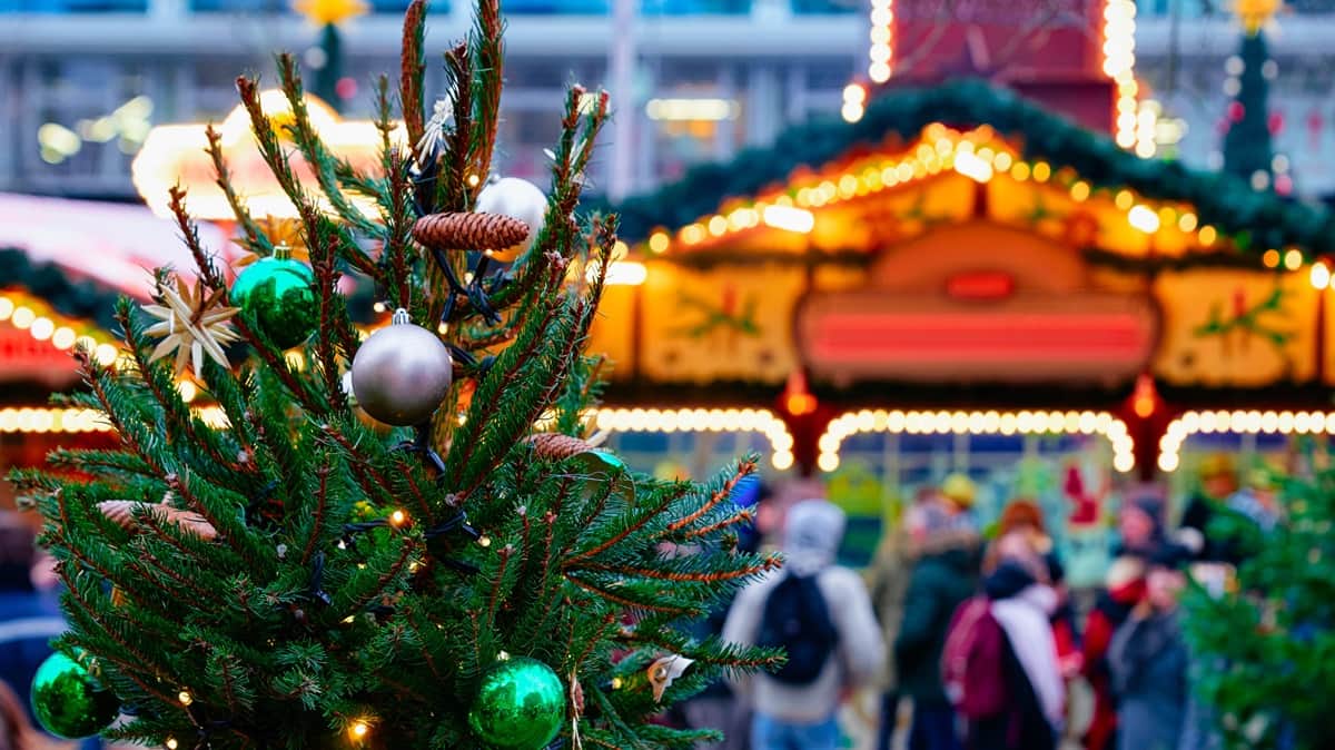 Berliini joulumarkkinat Saksa Keisari Vilhelmin muistokirkko