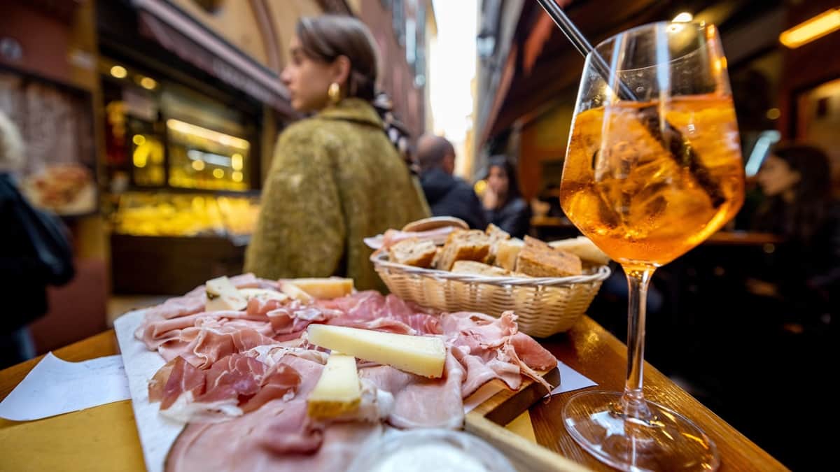 Leikkelautanen Bologna Italia ruoka ja juoma