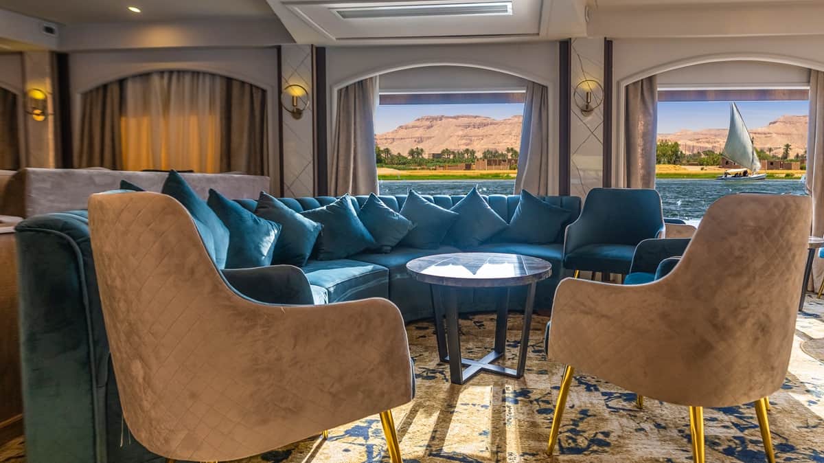 Royal Beau Rivage baari
