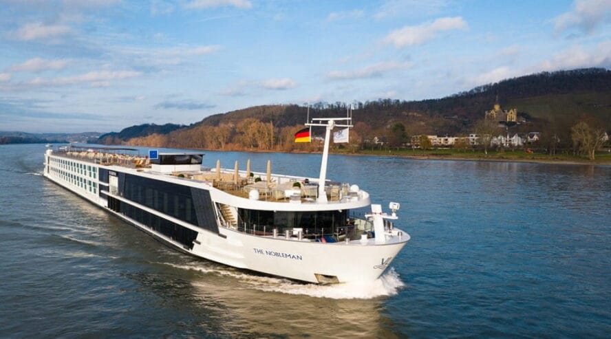 Nobleman Van Loon edestä