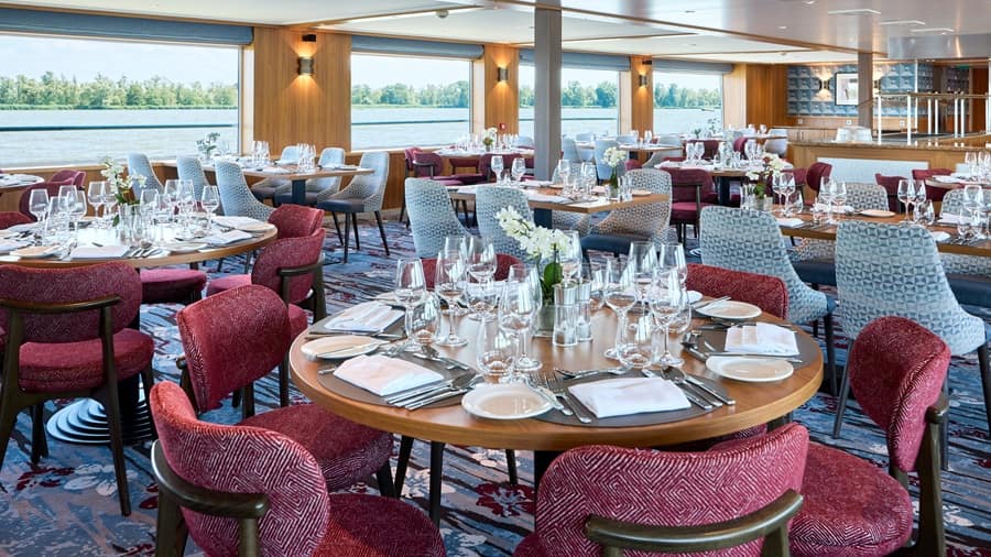 Ravintola Swiss Splendor(c)Scylla Ravintola Swiss Splendor(c)Scylla