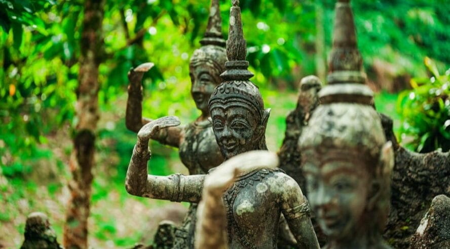 Secret buddha garden Ko Samui Thaimaa