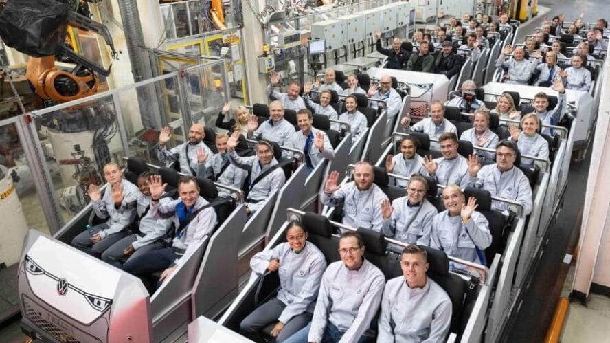 Volkswagen tehdaskierros juna Wolsburg Saksa