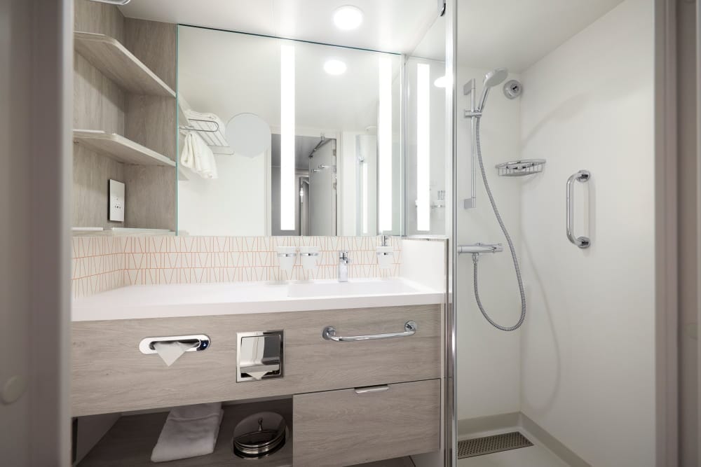 Mein Schiff Flow Relax kylpyhuone wc