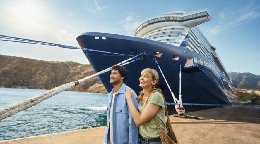 Mein Schiff Flow ja ihmisiä